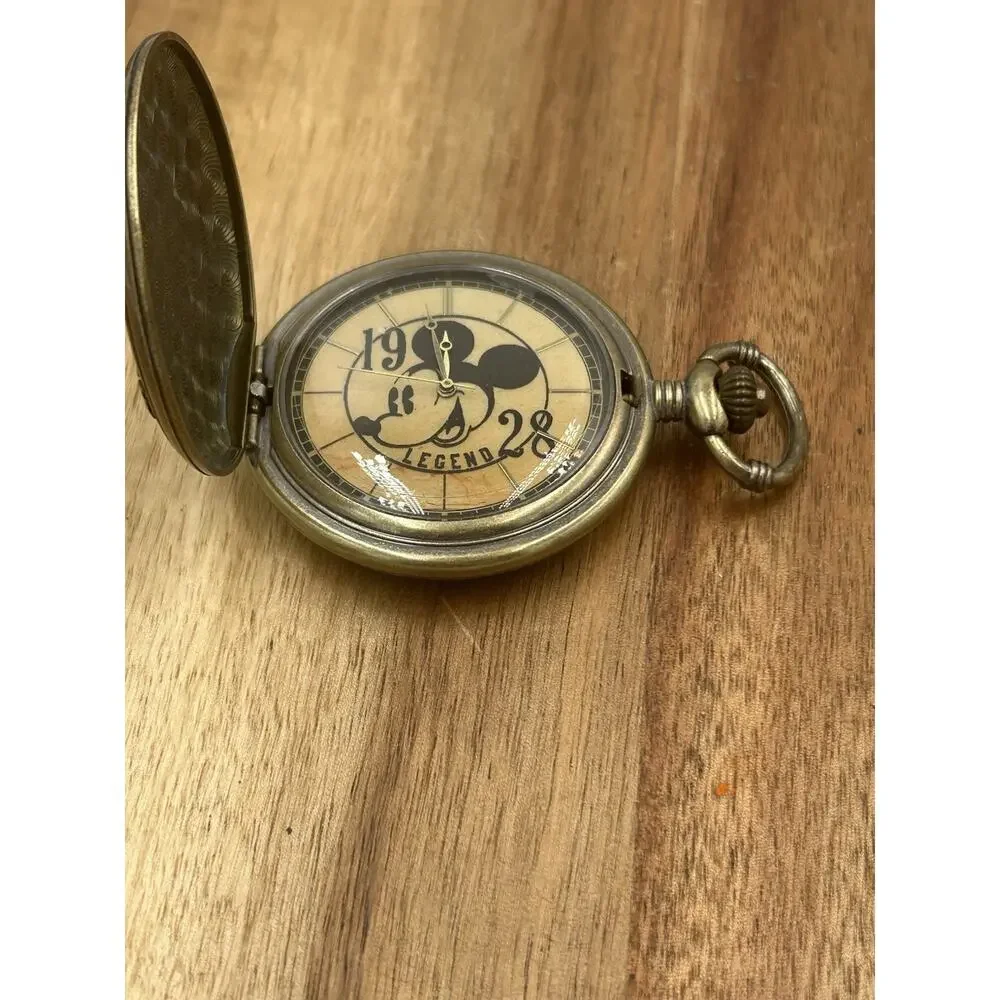Disney Mickey Mouse 1928 Pocket Watch MK3052E Accutime Quartz Works Great!